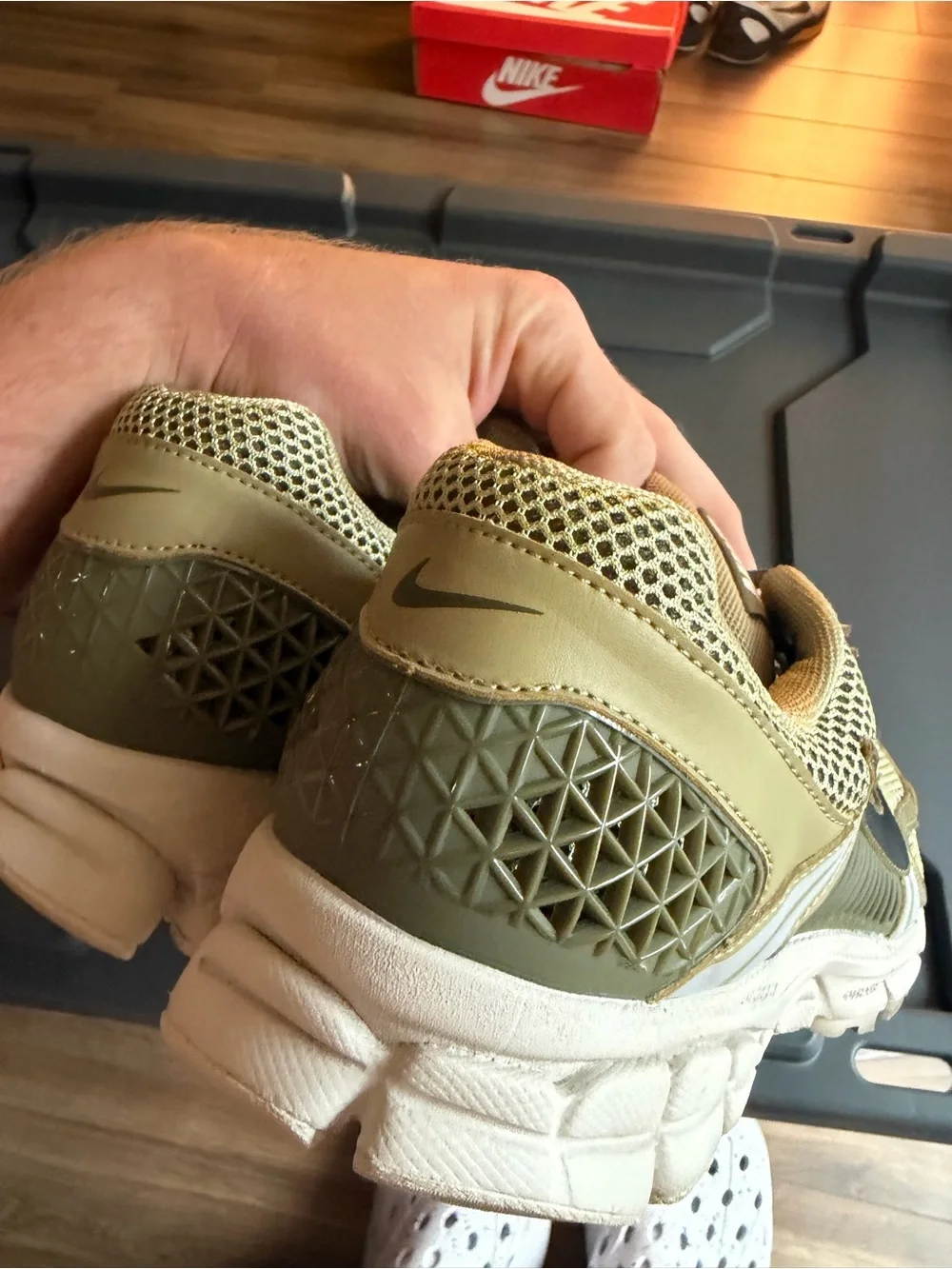 Size 11.5 Men’s Nike Vemero 5 “Natural Olive” FJ1915-200